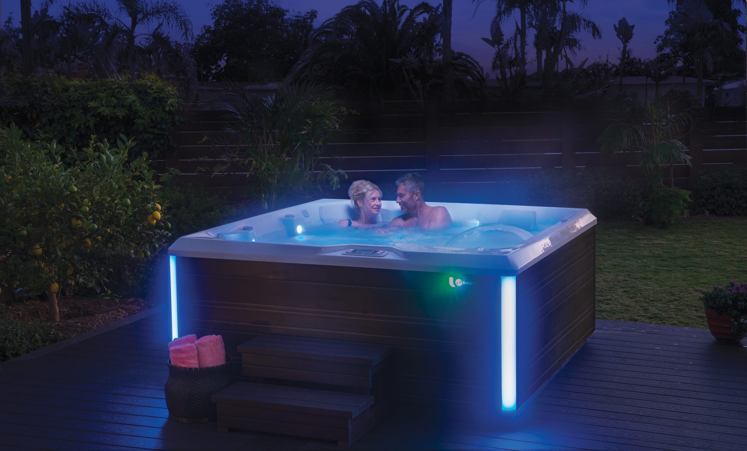 Five Ways a Hot Tub Soak Is Healthy For You