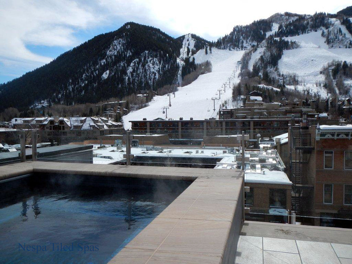 DSCN2225 Hot Tubs Montrose, Hot Spring Portable Spas Sale, Swim Spas